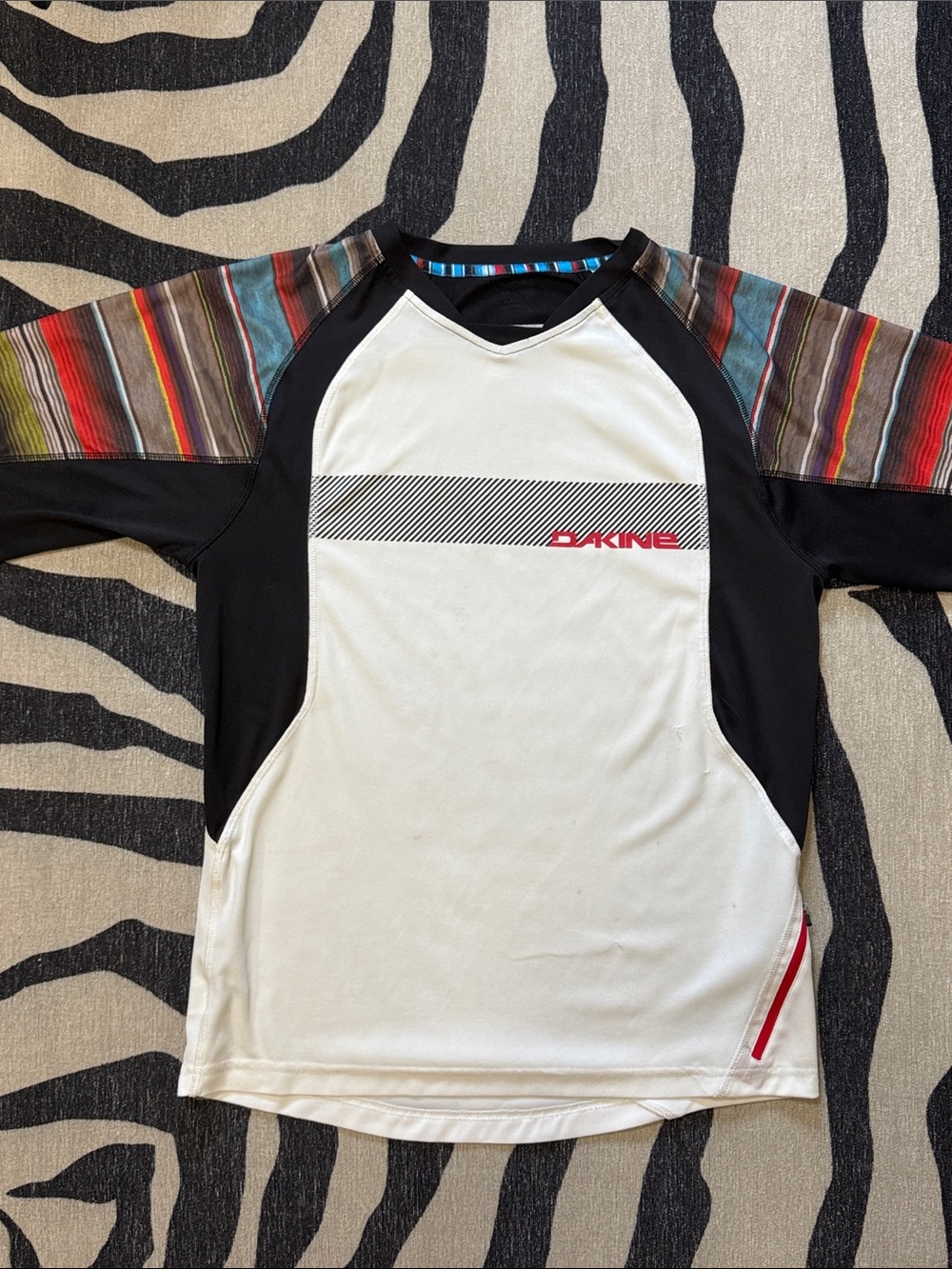 Dakine White & Black Bike Cycling Jersey with Multicolor Stripe Sleeves